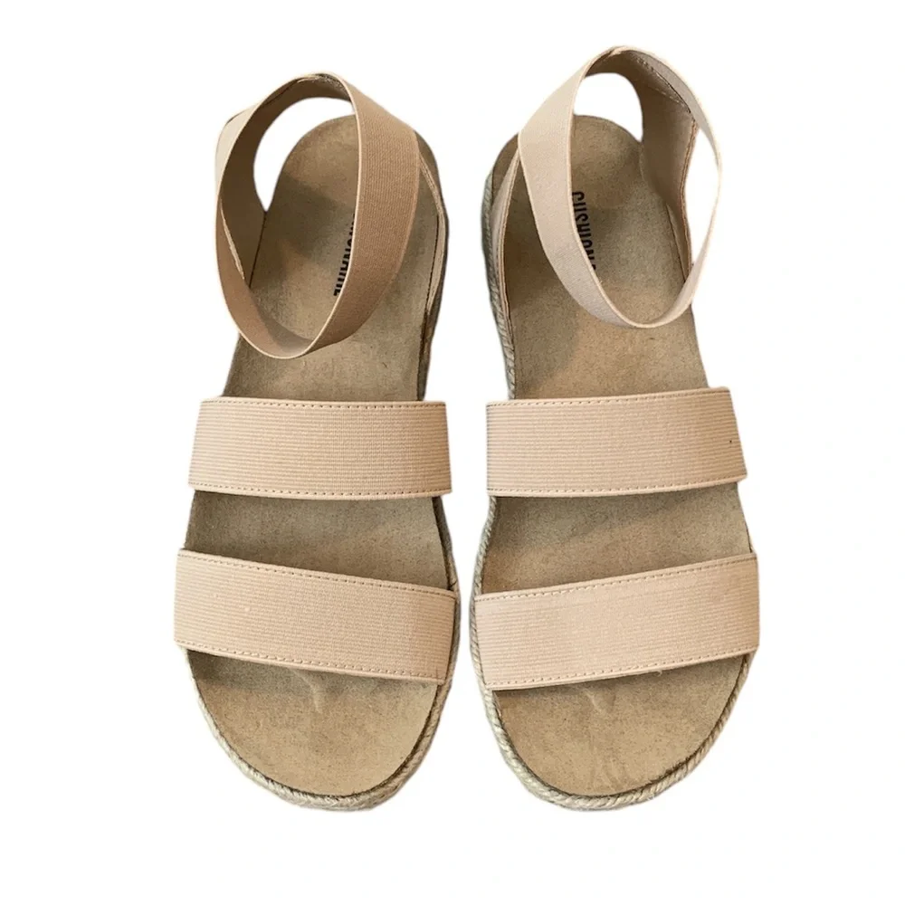 Cushionaire Mandy beige‎ tan nude flatforms espadrilles size 9 sandals boho